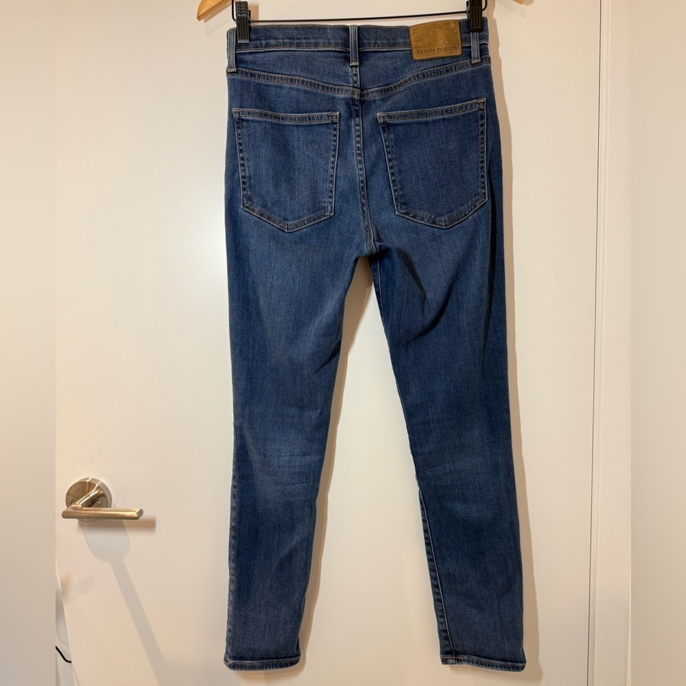 Aritzia Denim Forum The Lola Mid Rise Skinny 28L Jeans size 27 - Picture 6 of 10